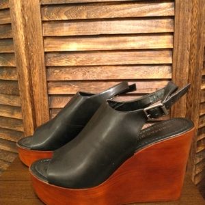 Madden girl platform wedge